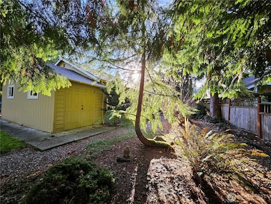 1121 E Old Ranch Rd, Allyn, WA 98524 - photo 5