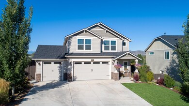 2479 SW 45th Street, Redmond, OR 97756