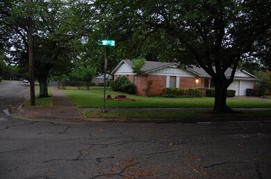 1701 Carroll Dr, Cleburne, TX 76033 - photo 7