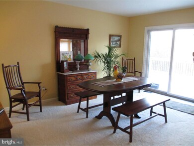 560 Creekside Dr, Souderton, PA 18964 - photo 6