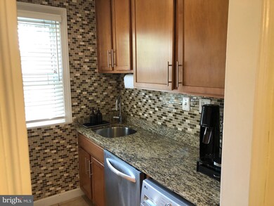 208 N Trenton St unit 2082, Arlington, VA 22203 - photo 6