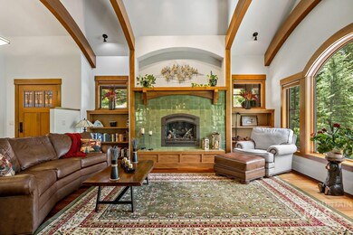 1460 Crown Point Pkwy, Cascade, ID 83611 - photo 4