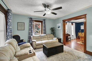 511 Brown St, Stroudsburg, PA 18360 - photo 5