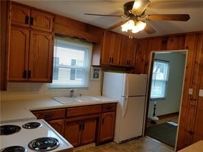 247 S 9th Ave, Beech Grove, IN 46107 - photo 5