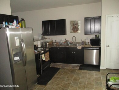 304 Kenan Loop, Jacksonville, NC 28546 - photo 4