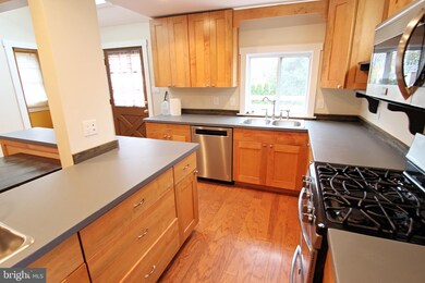 2733 Hazel Ave, Glenside, PA 19038 - photo 6