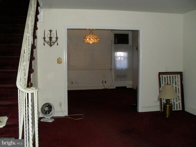 3415 Oakmont St, Philadelphia, PA 19136 - photo 4