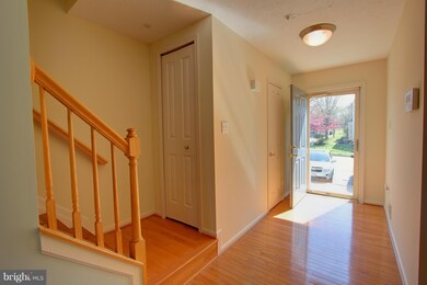 9318 Lawson Ln, Laurel, MD 20723 - photo 4