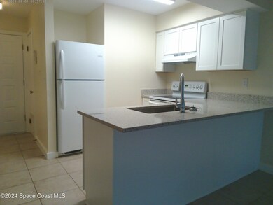 870 N Cocoa Blvd unit 4, Cocoa, FL 32922 - photo 4