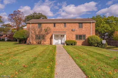 85A Troy Dr unit 11, Springfield, NJ 07081 - photo 5