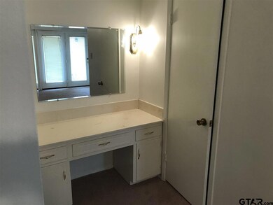 501 501 Winchester, Tyler, TX 75701 - photo 6