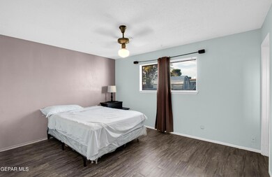 1578 S Skenazo Ave, Horizon City, TX 79928 - photo 7