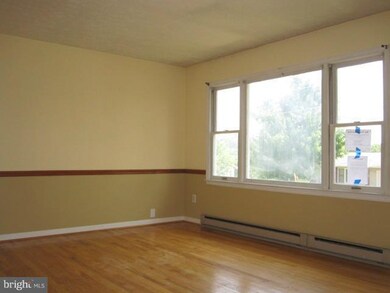 11 Vivian Dr, Inwood, WV 25428 - photo 2