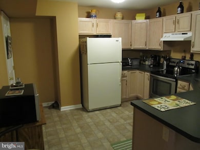 35 Red Bird Ln unit 2, Gettysburg, PA 17325 - photo 6