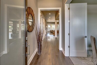 60876 SW Deer Creek Place, Bend, OR 97702 - photo 4