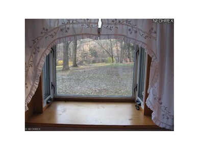 This  garden window faces the river. Perfect for h