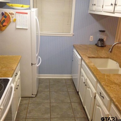 16174 Pin Oak Ridge, Tyler, TX 75707 - photo 4