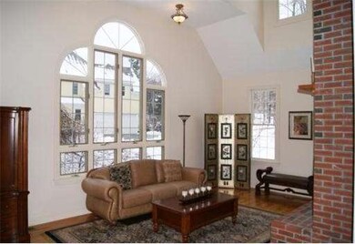 137 Schoolhouse Ln, Boxborough, MA 01719 - photo 4