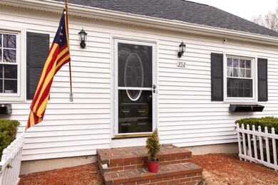 352 Salmon Falls Rd, Rochester, NH 03868 - photo 4