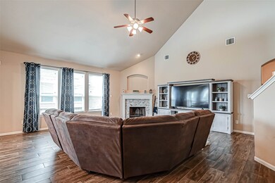 2315 Wembley Way, Rosenberg, TX 77471 - photo 7