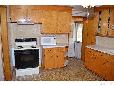 177 Homestead Dr, North Tonawanda, NY 14120 - photo 6