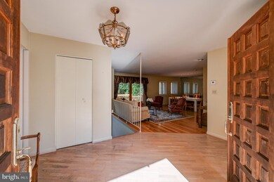 2208 Shefflin Ct, Baltimore, MD 21209 - photo 3