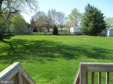 10898 Rugby Dr, Bealeton, VA 22712 - photo 5