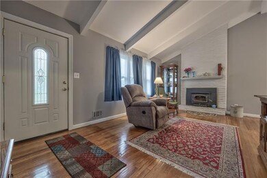 7319 Goddard St, Shawnee, KS 66203 - photo 2