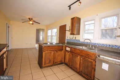 50 Paddock Ln, Willingboro, NJ 08046 - photo 6