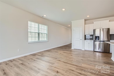 2133 Bowie Stone Ct, Fort Mill, SC 29715 - photo 3