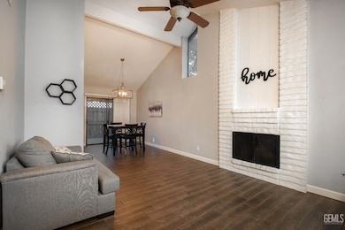 600 New Stine Rd unit 8, Bakersfield, CA 93309 - photo 7