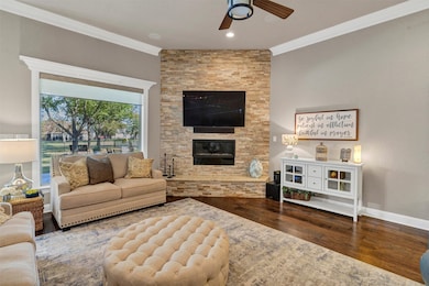 6429 Pinehurst Dr, Granbury, TX 76049 - photo 7