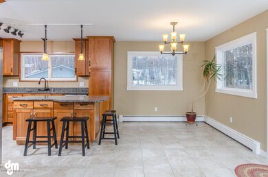 2800 Nugget Lane Anchorage AK-large-012-