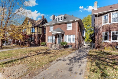 131 Mclean St, Highland Park, MI 48203 - photo 3