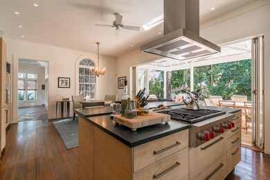 808 Windsor Kitchen
