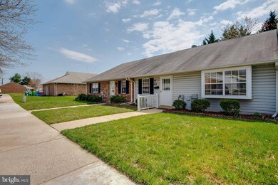 9274 Cherry Ln unit 81, Laurel, MD 20708 - photo 2