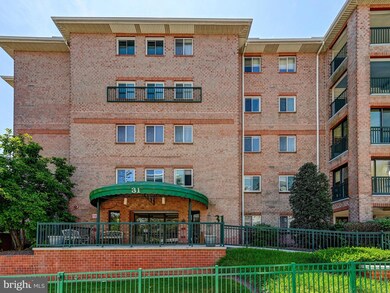 31 Lambourne Rd unit 301, Towson, MD 21204 - photo 2