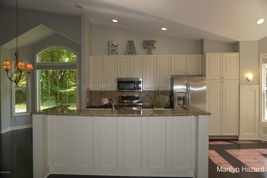 2431 Summit Ridge Dr NE unit 1, Grand Rapids, MI 49505 - photo 2