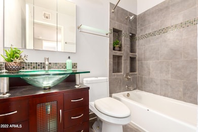 Primary bath