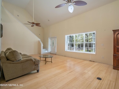 Living Room 4