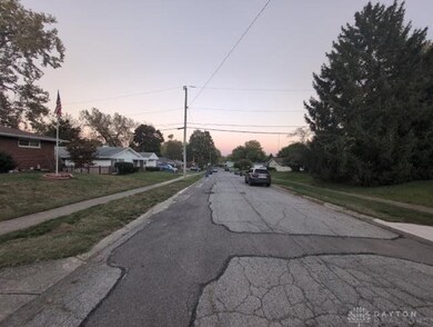 2332 Bonnieview Ave, Dayton, OH 45431 - photo 5