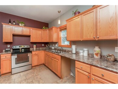 1001 H Ave NW, Cedar Rapids, IA 52405 - photo 7