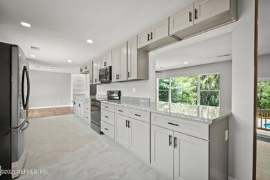 3444 Edgewater Dr, Jacksonville, FL 32210 - photo 5