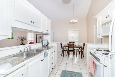 103 Aaron Dr-6