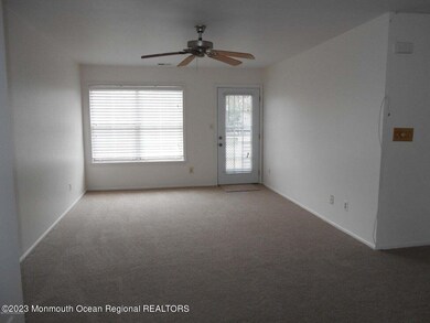 72 Briarwood Ct, Howell, NJ 07731 - photo 2