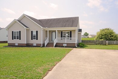 684 Ashley Meadows Dr, Winterville, NC 28590 - photo 2