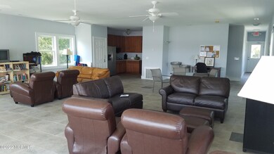 Pointe Marina Club House