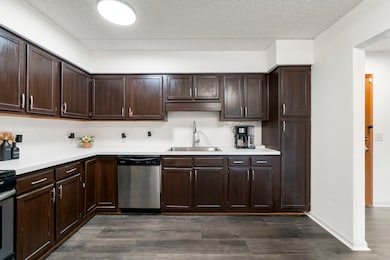 Glen Lake Condominiums unit 201, Chicago, IL 60634 - photo 7