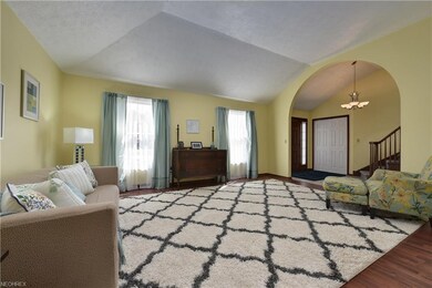 7304 Pine Woods Way, Olmsted Falls, OH 44138 - photo 4