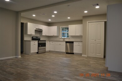 1008 Frances Dr, Rosenberg, TX 77471 - photo 6